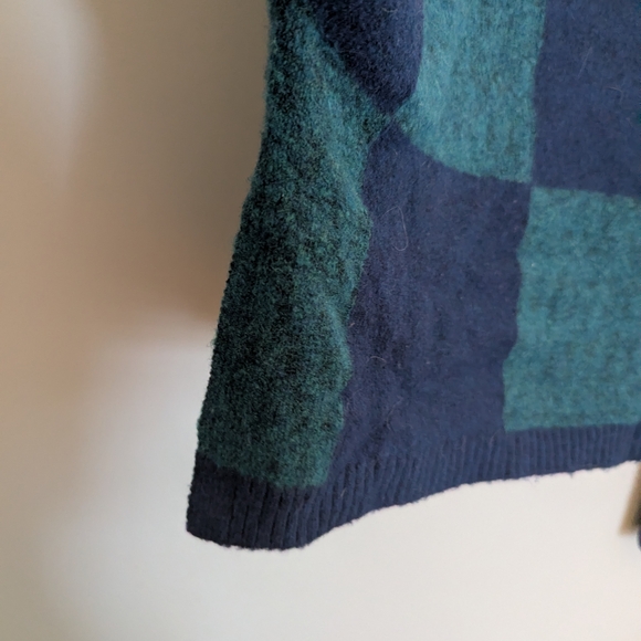 Checkered Pull - Picture 3 of 5